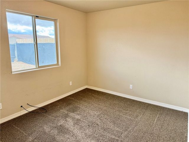 6728 W Nielsen Way, Golden Valley, AZ 86413