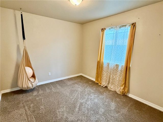 6728 W Nielsen Way, Golden Valley, AZ 86413