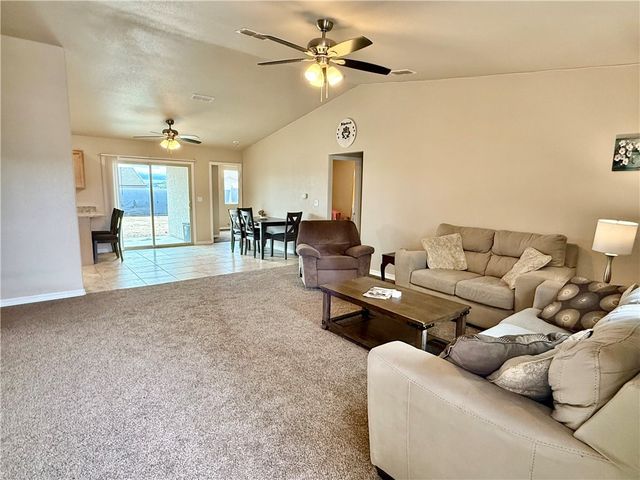 6728 W Nielsen Way, Golden Valley, AZ 86413