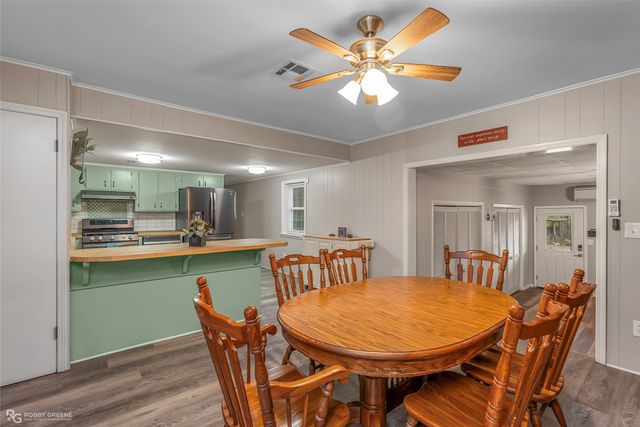 870 Barron Road, Keithville, LA 71047