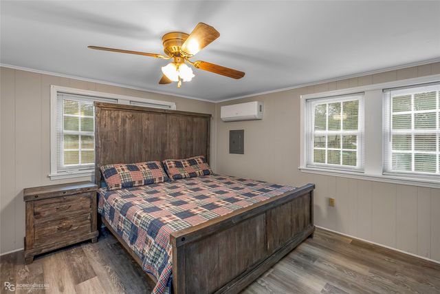 870 Barron Road, Keithville, LA 71047