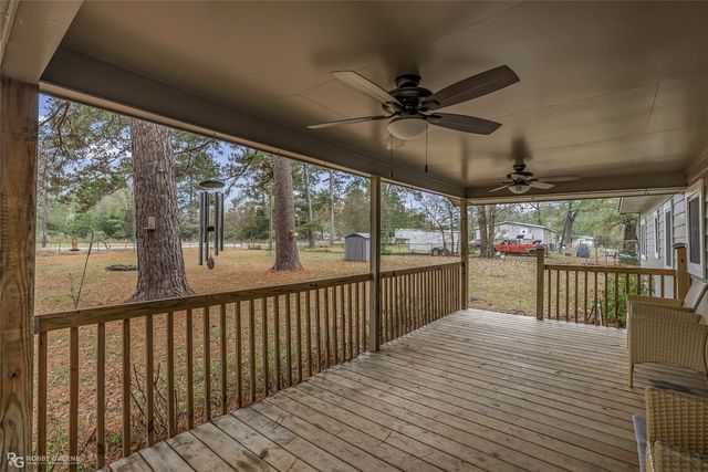 870 Barron Road, Keithville, LA 71047