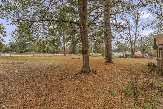 870 Barron Road, Keithville, LA 71047