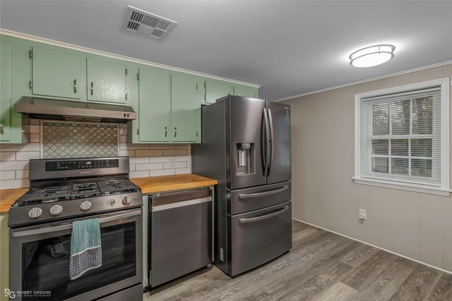 870 Barron Road, Keithville, LA 71047