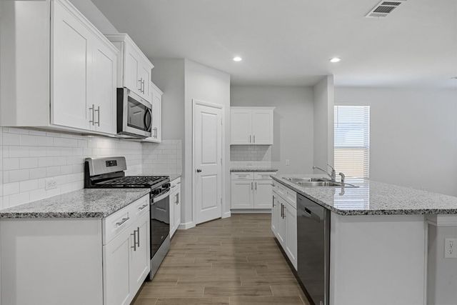 8525 Little Acorn Drive, Fort Worth, TX 76179