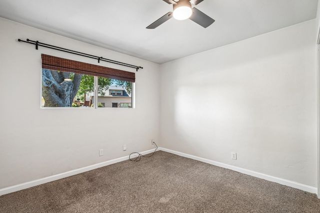 2097 20th Ave, Sacramento, CA 95822