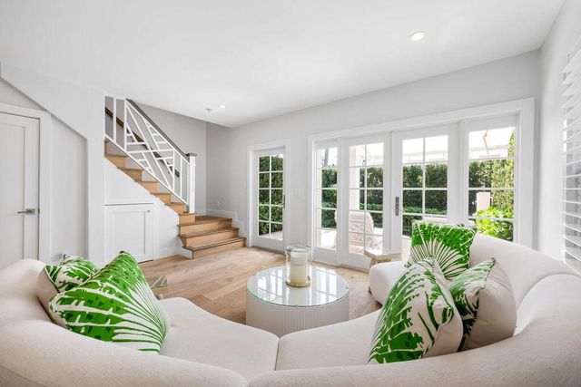 173 Peruvian Avenue 5, Palm Beach, FL 33480