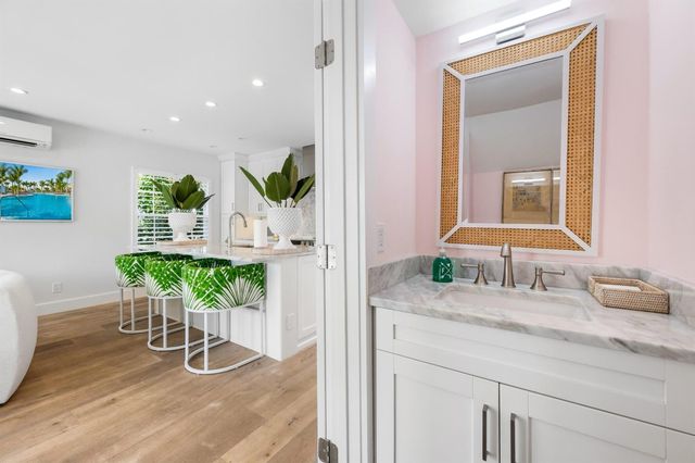 173 Peruvian Avenue 5, Palm Beach, FL 33480