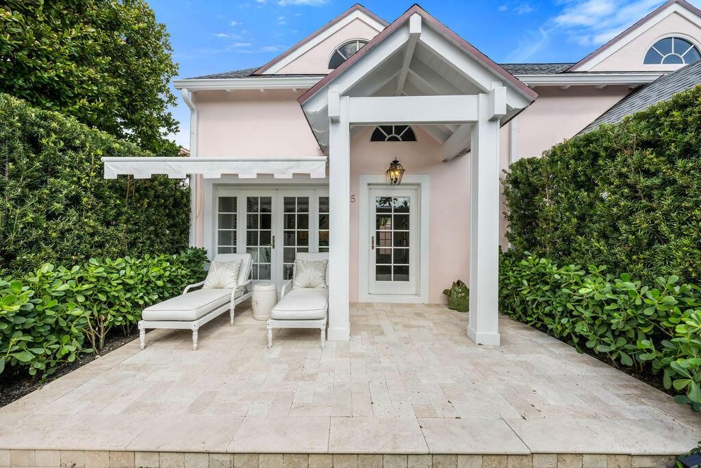 173 Peruvian Avenue 5, Palm Beach, FL 33480