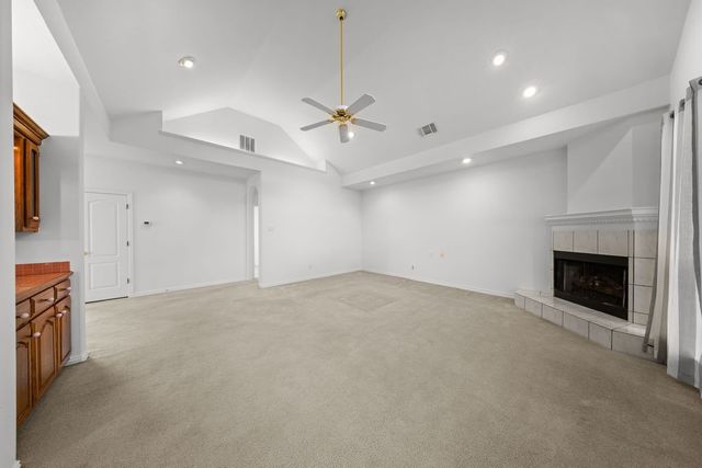 943 Fairway Drive, Duncanville, TX 75137