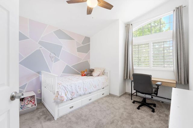 8675 Falmouth Way, Sacramento, CA 95823