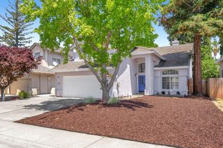 8675 Falmouth Way, Sacramento, CA 95823