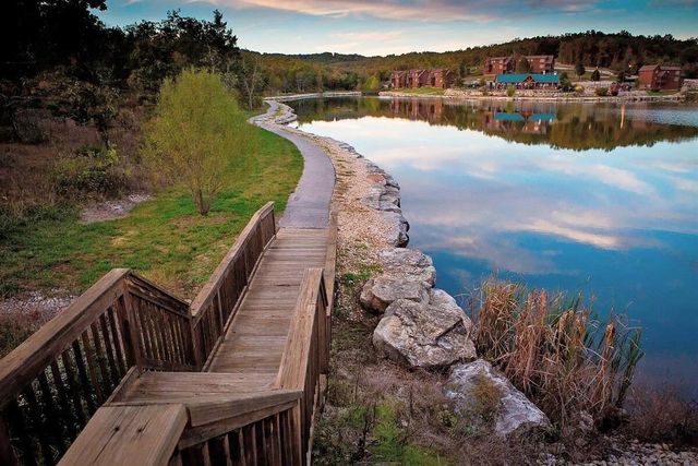 85 Birdie Lane Apt 1, Branson West, MO 65737