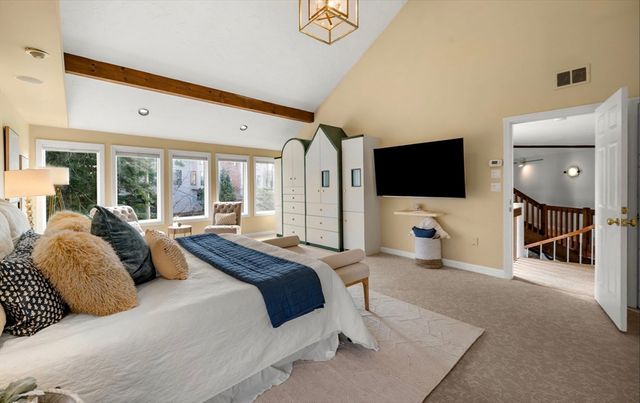 2 Rolleston Rd, Marblehead, MA 01945