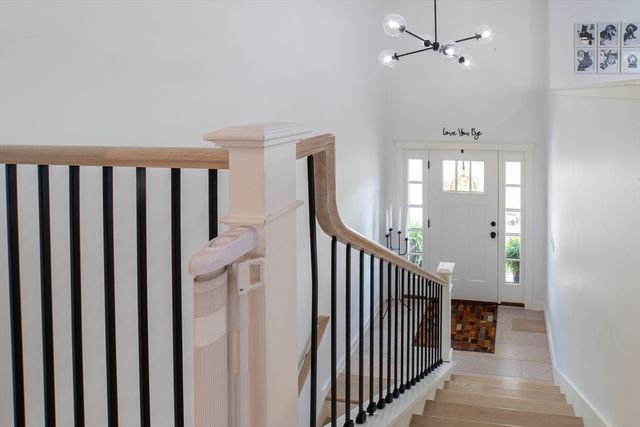 29 Phyllis Rd, Taunton, MA 02780
