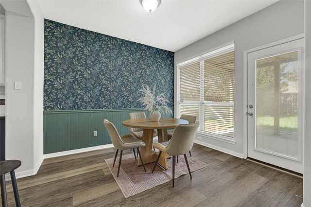 17726 Creek Bluff Lane, Cypress, TX 77433