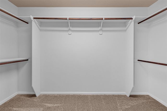 17726 Creek Bluff Lane, Cypress, TX 77433