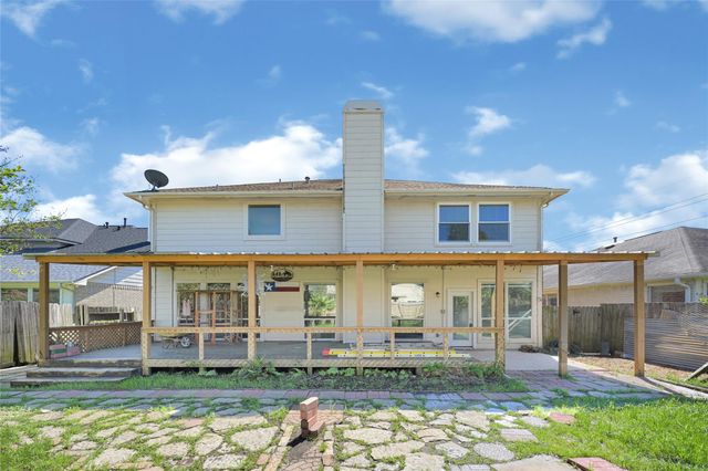 17726 Creek Bluff Lane, Cypress, TX 77433