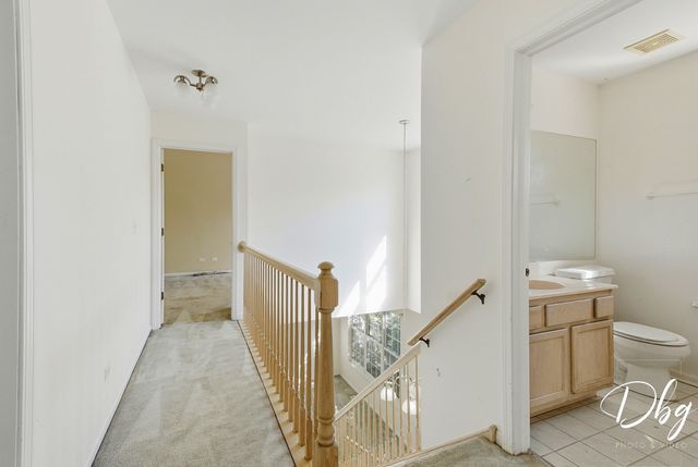 941 W CAMBRIDGE Court, Grayslake, IL 60030