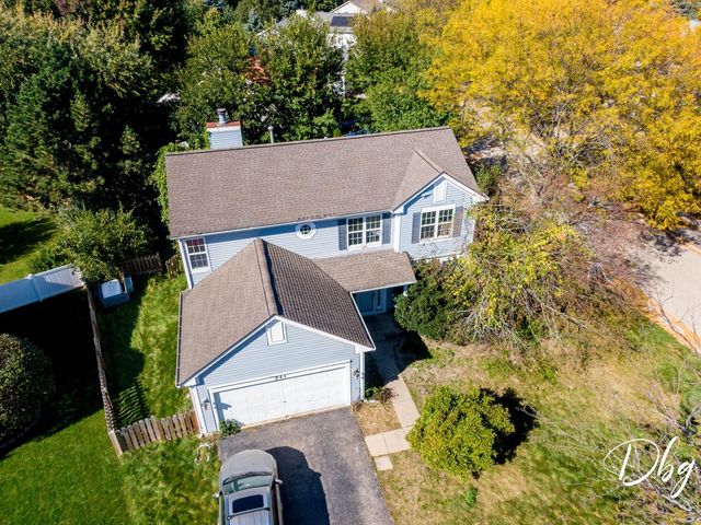 941 W CAMBRIDGE Court, Grayslake, IL 60030