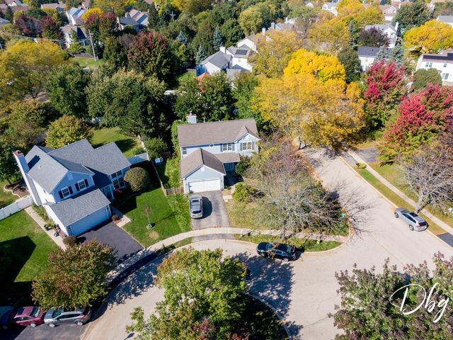 941 W CAMBRIDGE Court, Grayslake, IL 60030