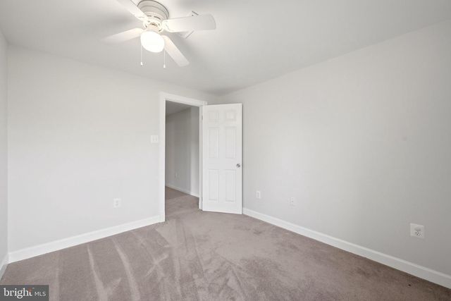 9411 GREEN MEADOWS RD, Warrenton, VA 20187
