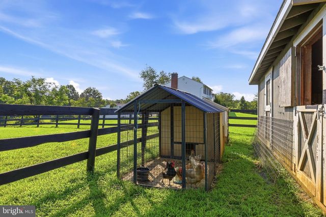 9411 GREEN MEADOWS RD, Warrenton, VA 20187