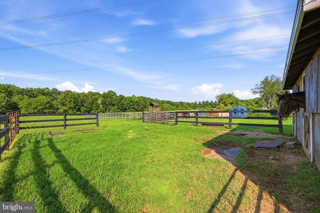 9411 GREEN MEADOWS RD, Warrenton, VA 20187