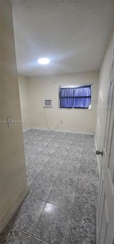 3932 NW 207th St Road, Miami Gardens, FL 33055