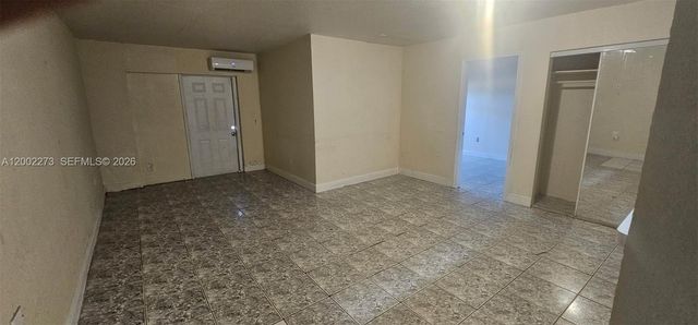3932 NW 207th St Road, Miami Gardens, FL 33055