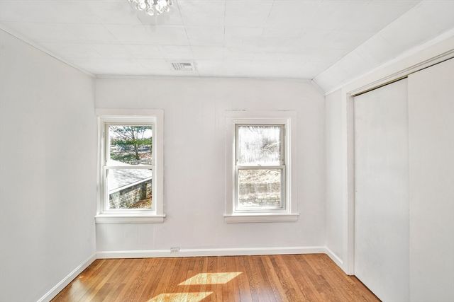 156 West St, Quincy, MA 02169