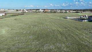100 Twin Creekview LN, Georgetown, TX 78626