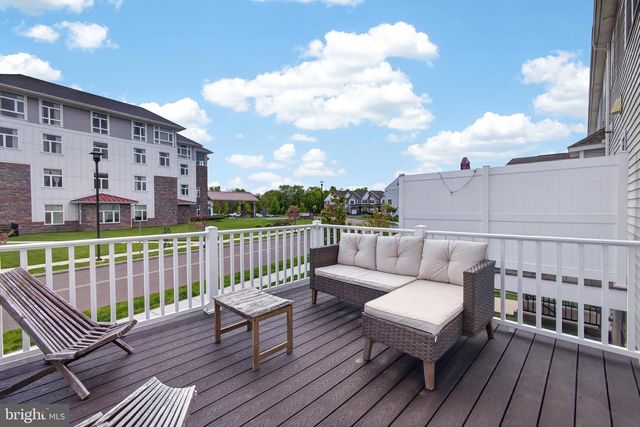 120 LARRABEE WAY, Royersford, PA 19468