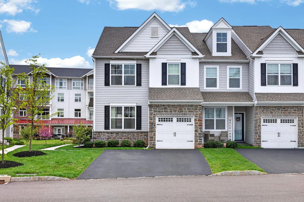 120 LARRABEE WAY, Royersford, PA 19468