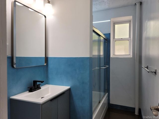 1 Broad Parkway 2P, White Plains, NY 10601