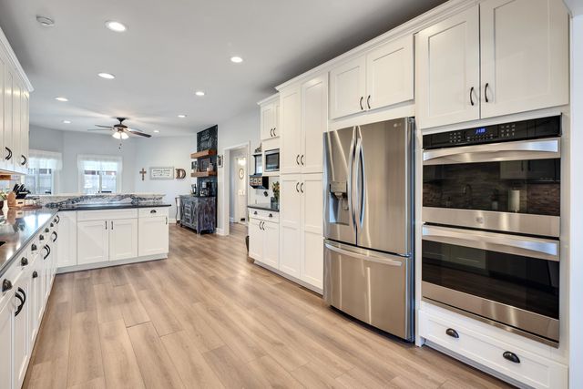 3504 GLYN CARROLL CV, Bartlett, TN 38133