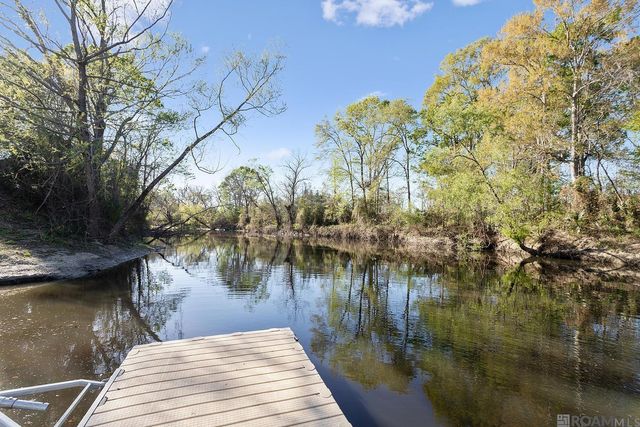 18556 Fairway Oaks Ct, Baton Rouge, LA 70809