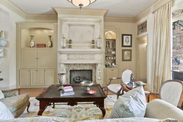 18556 Fairway Oaks Ct, Baton Rouge, LA 70809