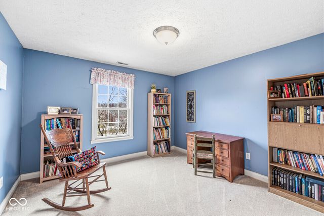 11631 Skyhawk Court, Fishers, IN 46037