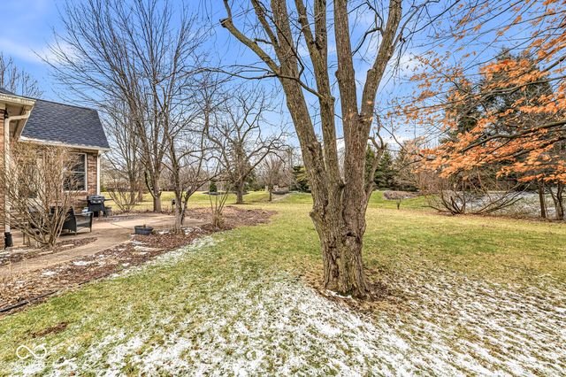 11631 Skyhawk Court, Fishers, IN 46037