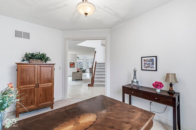 11631 Skyhawk Court, Fishers, IN 46037