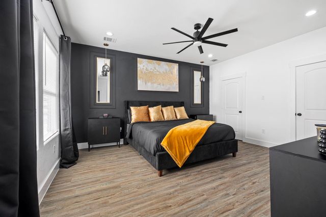 1621 Wellington Street B, Houston, TX 77093