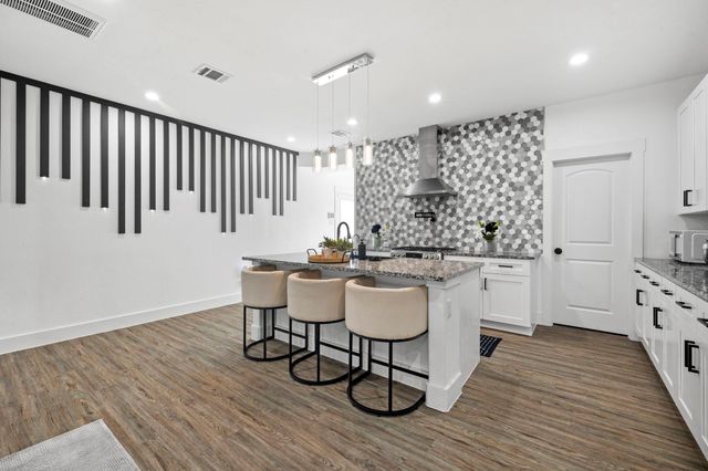 1621 Wellington Street B, Houston, TX 77093