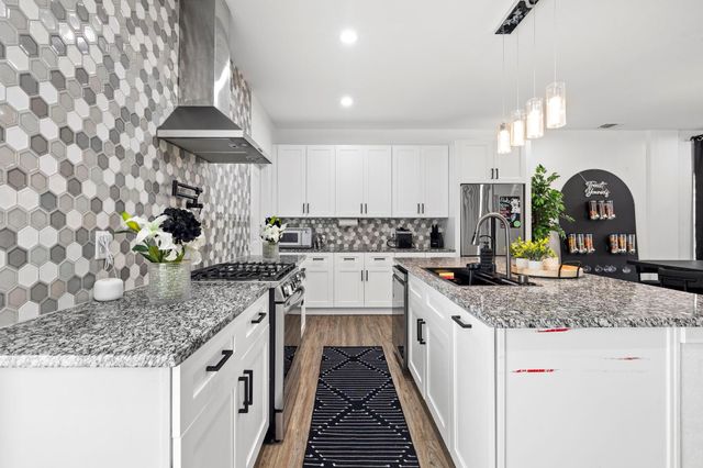 1621 Wellington Street B, Houston, TX 77093