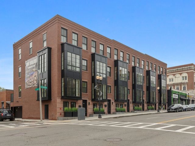 555 E Broadway, Boston, MA 02127