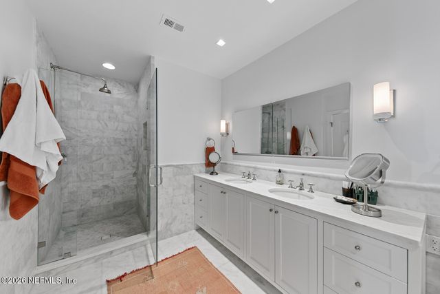 1431 RIVERPLACE Boulevard 1410, Jacksonville, FL 32207