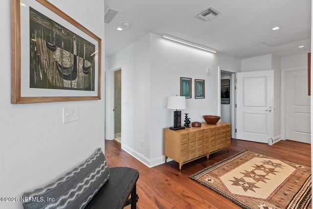 1431 RIVERPLACE Boulevard 1410, Jacksonville, FL 32207