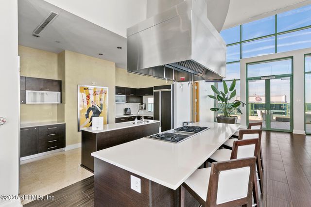 1431 RIVERPLACE Boulevard 1410, Jacksonville, FL 32207