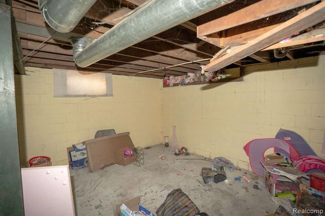 13567 Penrod Street, Detroit, MI 48223