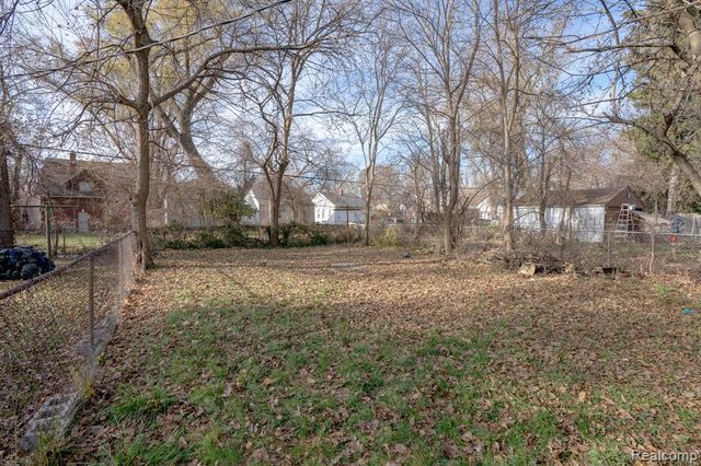 13567 Penrod Street, Detroit, MI 48223